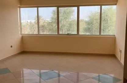 Apartment - 1 Bedroom - 1 Bathroom for rent in Al Jaheli - Al Ain