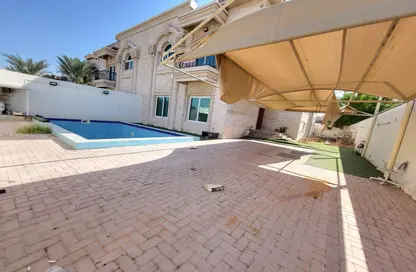 Villa - 5 Bedrooms - 5 Bathrooms for rent in Al Falaj - Al Riqqa - Sharjah