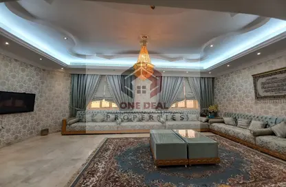 Living Room image for: Villa - 6 Bedrooms for sale in Al Manaseer - Al Ain, Image 1