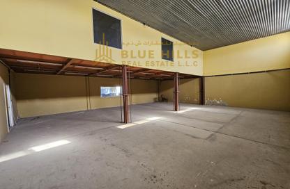 Warehouse - Studio - 1 Bathroom for rent in Al Quoz Industrial Area 1 - Al Quoz Industrial Area - Al Quoz - Dubai