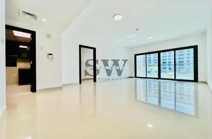 Apartment - 2 Bedrooms - 4 Bathrooms for rent in Al Zeina - Al Raha Beach - Abu Dhabi