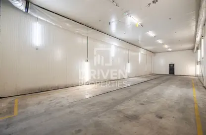 Warehouse - Studio for rent in Technology Park - Dubai