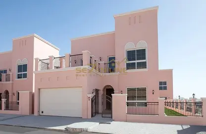 Villa - 4 Bedrooms - 5 Bathrooms for rent in Nad Al Sheba Villas - Nad Al Sheba 3 - Nad Al Sheba - Dubai