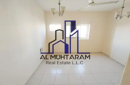 Apartment - 1 Bedroom - 1 Bathroom for rent in SG Muwaileh Building - Muwaileh - Sharjah