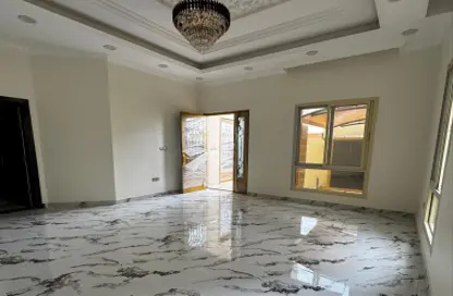 Villa - 5 Bedrooms - 7 Bathrooms for sale in Al Yasmeen 1 - Al Yasmeen - Ajman