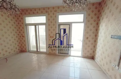 Apartment - 1 Bedroom - 1 Bathroom for rent in Al Qulaya'ah - Al Sharq - Sharjah