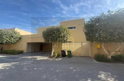 Villa - 4 Bedrooms - 6 Bathrooms for rent in Yasmin Community - Al Raha Gardens - Abu Dhabi