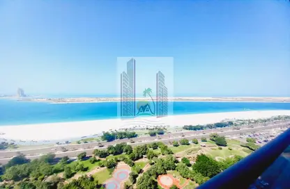 Apartment - 3 Bedrooms - 3 Bathrooms for rent in Wave tower - Corniche Road - Abu Dhabi