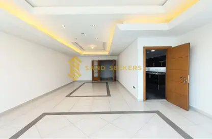 Apartment - 4 Bedrooms - 5 Bathrooms for rent in Montazah Tower - Khalidiya Street - Al Khalidiya - Abu Dhabi