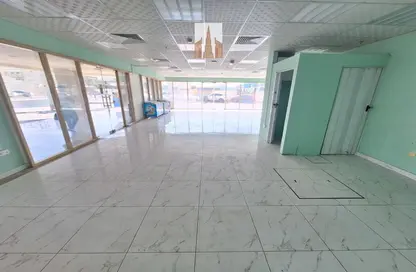 Shop - Studio - 1 Bathroom for rent in Muwaileh Commercial - Sharjah