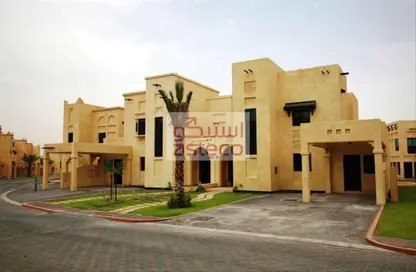 Villa - 3 Bedrooms - 3 Bathrooms for rent in Al Oyoun Village - Al Ain