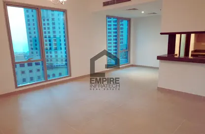 Apartment - 1 Bedroom - 2 Bathrooms for rent in Aurora Tower - Marina Promenade - Dubai Marina - Dubai