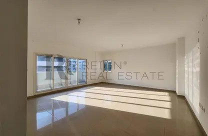 Apartment - 3 Bedrooms - 4 Bathrooms for sale in Tower 36 - Al Reef Downtown - Al Reef - Abu Dhabi