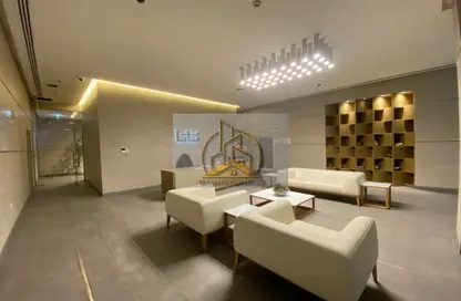 Apartment - 2 Bedrooms - 4 Bathrooms for rent in Thanaya Building - Khalifa Park - Eastern Road - Abu Dhabi