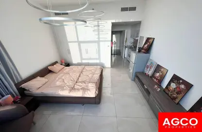 Apartment - 1 Bathroom for sale in The Square Tower - Jumeirah Village Circle - Dubai