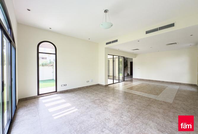 Townhouse - 4 Bedrooms - 4 Bathrooms for rent in Naseem - Mudon - Dubai