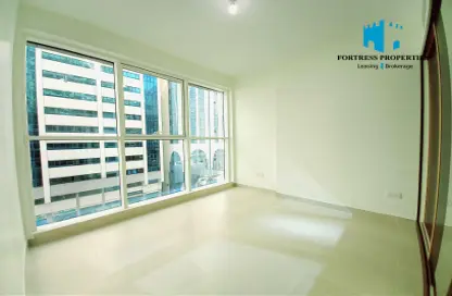 Apartment - 2 Bedrooms - 2 Bathrooms for rent in Burj Mohammed Bin Rashid at WTC - Corniche Road - Abu Dhabi