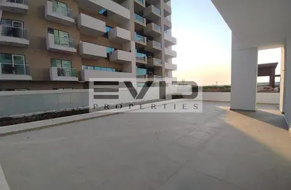 Apartment - 2 Bedrooms - 3 Bathrooms for sale in Azizi Star - Al Furjan - Dubai