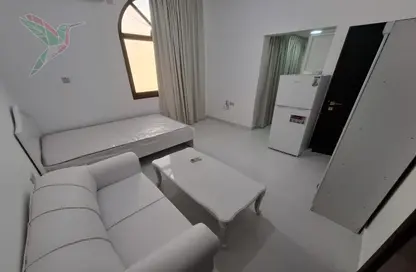 Apartment - Studio - 1 Bathroom for rent in Al Ameriya - Al Jimi - Al Ain