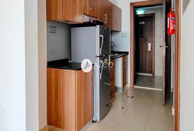 Apartment - 1 Bathroom for rent in National Bonds Residence - Jumeirah Village Circle - Dubai