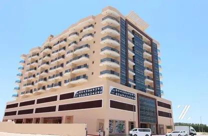 Apartment - 1 Bathroom for rent in Sooma Residence - Majan - Dubai