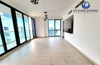 Apartment - 2 Bedrooms - 4 Bathrooms for rent in DuWest Residence - Jumeirah Garden City - Al Satwa - Dubai