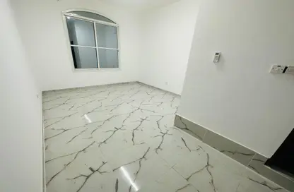Villa - 1 Bathroom for rent in Sheikh Fatima Bint Mubarak St - Al Manhal - Abu Dhabi