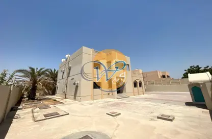 Villa - 5 Bedrooms - 6 Bathrooms for rent in Seih Al Burairat - Ras Al Khaimah