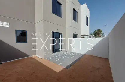 Townhouse - 2 Bedrooms - 4 Bathrooms for sale in Noya Viva - Noya - Yas Island - Abu Dhabi