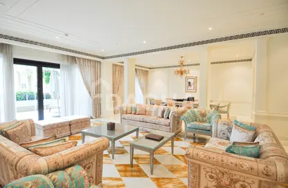 Duplex - 3 Bedrooms - 5 Bathrooms for sale in Palazzo Versace - Culture Village - Dubai