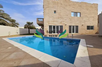 Villa - 5 Bedrooms - 5 Bathrooms for rent in Jumeirah 3 Villas - Jumeirah 3 - Jumeirah - Dubai