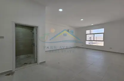 Apartment - 2 Bedrooms - 3 Bathrooms for rent in Zayed City (Khalifa City C) - Khalifa City - Abu Dhabi