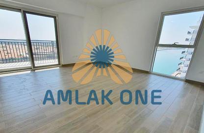 Apartment - 3 Bedrooms - 3 Bathrooms for sale in Waters Edge - Yas Island - Abu Dhabi