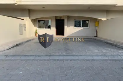 Villa - 4 Bedrooms - 6 Bathrooms for rent in Garden Lane Villas - Jumeirah Village Circle - Dubai