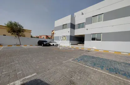 Villa - 2 Bedrooms - 3 Bathrooms for rent in Mohamed Bin Zayed City - Abu Dhabi