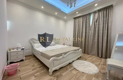 Villa - 5 Bedrooms - 6 Bathrooms for rent in Al Barsha South 2 - Al Barsha South - Al Barsha - Dubai