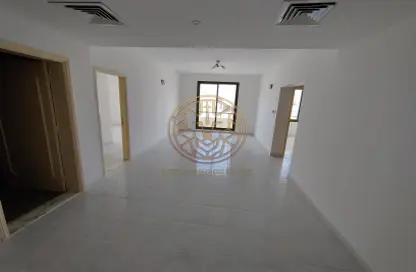 Apartment - 3 Bedrooms - 2 Bathrooms for rent in Al Karama - Dubai