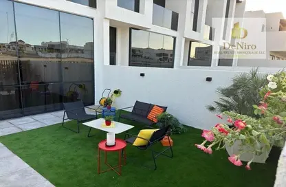 Townhouse - 3 Bedrooms - 3 Bathrooms for sale in West Village - Al Furjan - Dubai