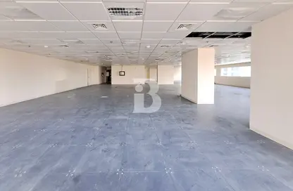 Office Space - Studio - 1 Bathroom for rent in Baynuna Tower 2 - Corniche Road - Abu Dhabi