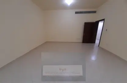 Apartment - 2 Bedrooms - 2 Bathrooms for rent in Shabiya 9 - Shabiya - Mussafah - Abu Dhabi