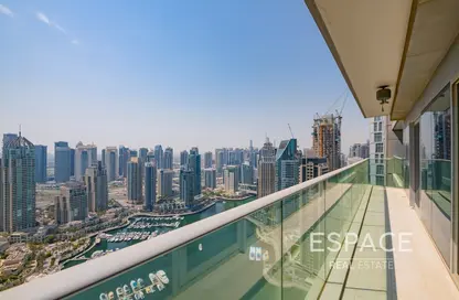 Apartment - 3 Bedrooms - 4 Bathrooms for rent in Damac Heights - Dubai Marina - Dubai