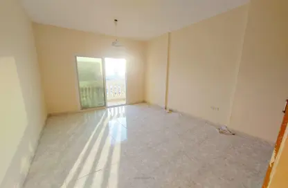 Apartment - 1 Bedroom - 2 Bathrooms for rent in Safia Tower - Al Majaz 3 - Al Majaz - Sharjah