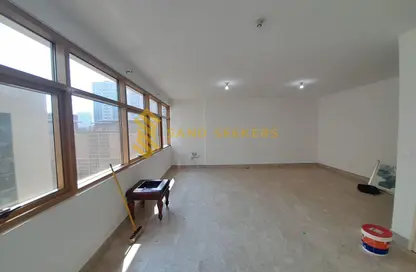 Apartment - 3 Bedrooms - 4 Bathrooms for rent in Al Danah - Abu Dhabi