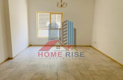 Apartment - 2 Bedrooms - 2 Bathrooms for rent in New Al Taawun Road - Al Taawun - Sharjah