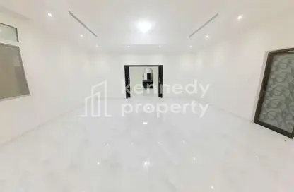 Villa - 7 Bedrooms for rent in Shakhbout City - Abu Dhabi