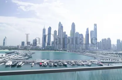 Apartment - 2 Bedrooms - 2 Bathrooms for sale in Marina Vista - EMAAR Beachfront - Dubai Harbour - Dubai