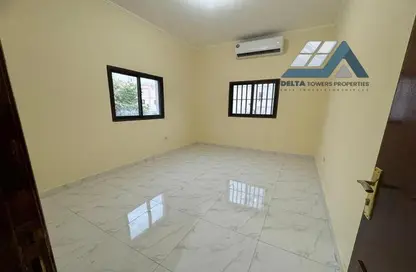 Apartment - 1 Bedroom - 2 Bathrooms for rent in Al Musalla Area - Al Karamah - Abu Dhabi