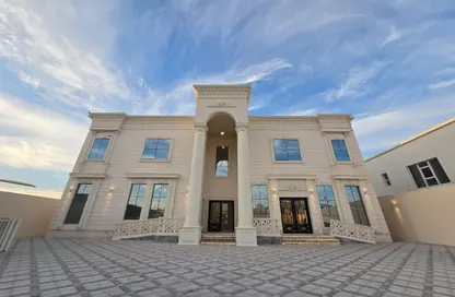 Villa - 6 Bedrooms for rent in Madinat Al Riyad - Abu Dhabi