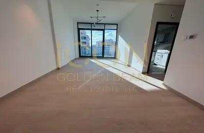 Apartment - 3 Bedrooms - 3 Bathrooms for rent in Al Warqa'a 1 - Al Warqa'a - Dubai