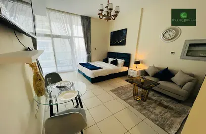 Apartment - 1 Bathroom for rent in Glitz 3 - Glitz - Dubai Studio City - Dubai